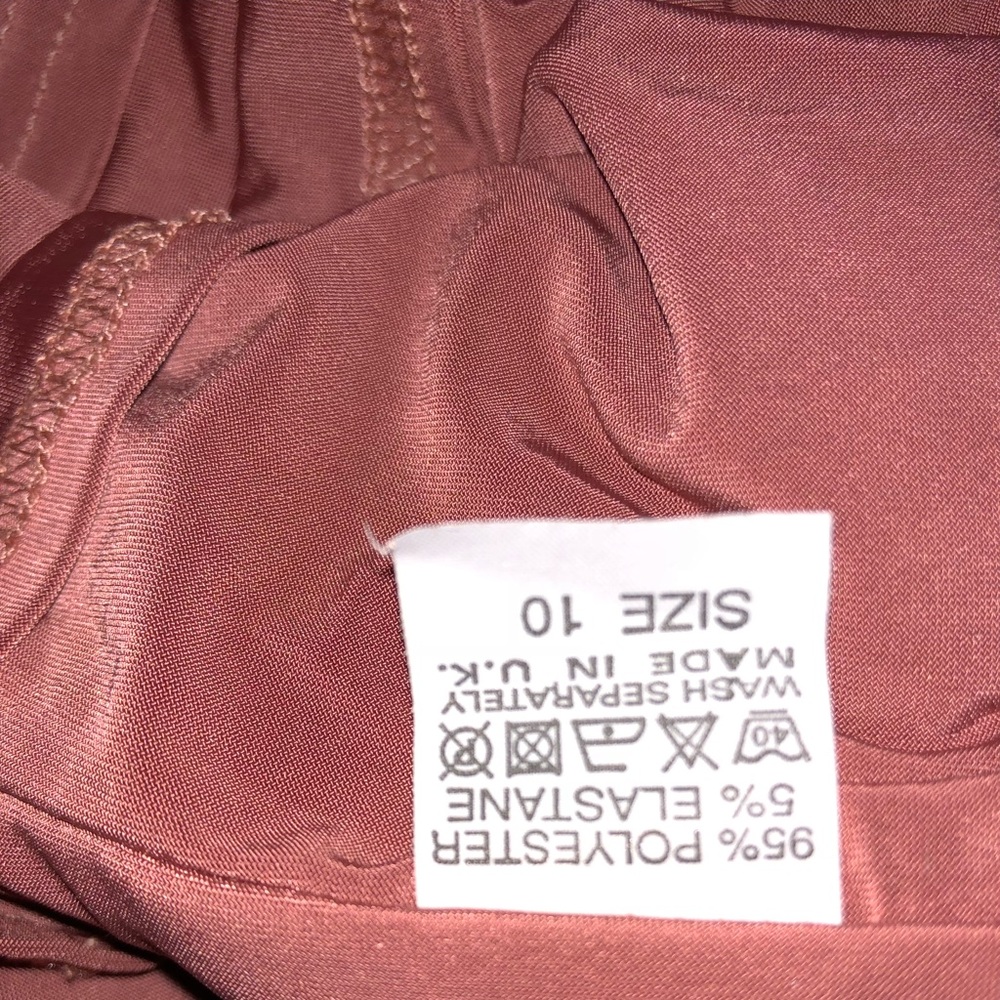Dress - Picture 7 of 7